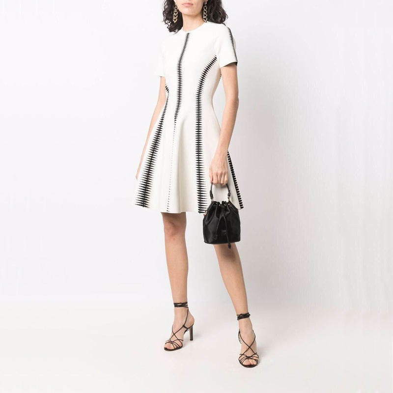 Round Neck Elastic Knit Mini Dress