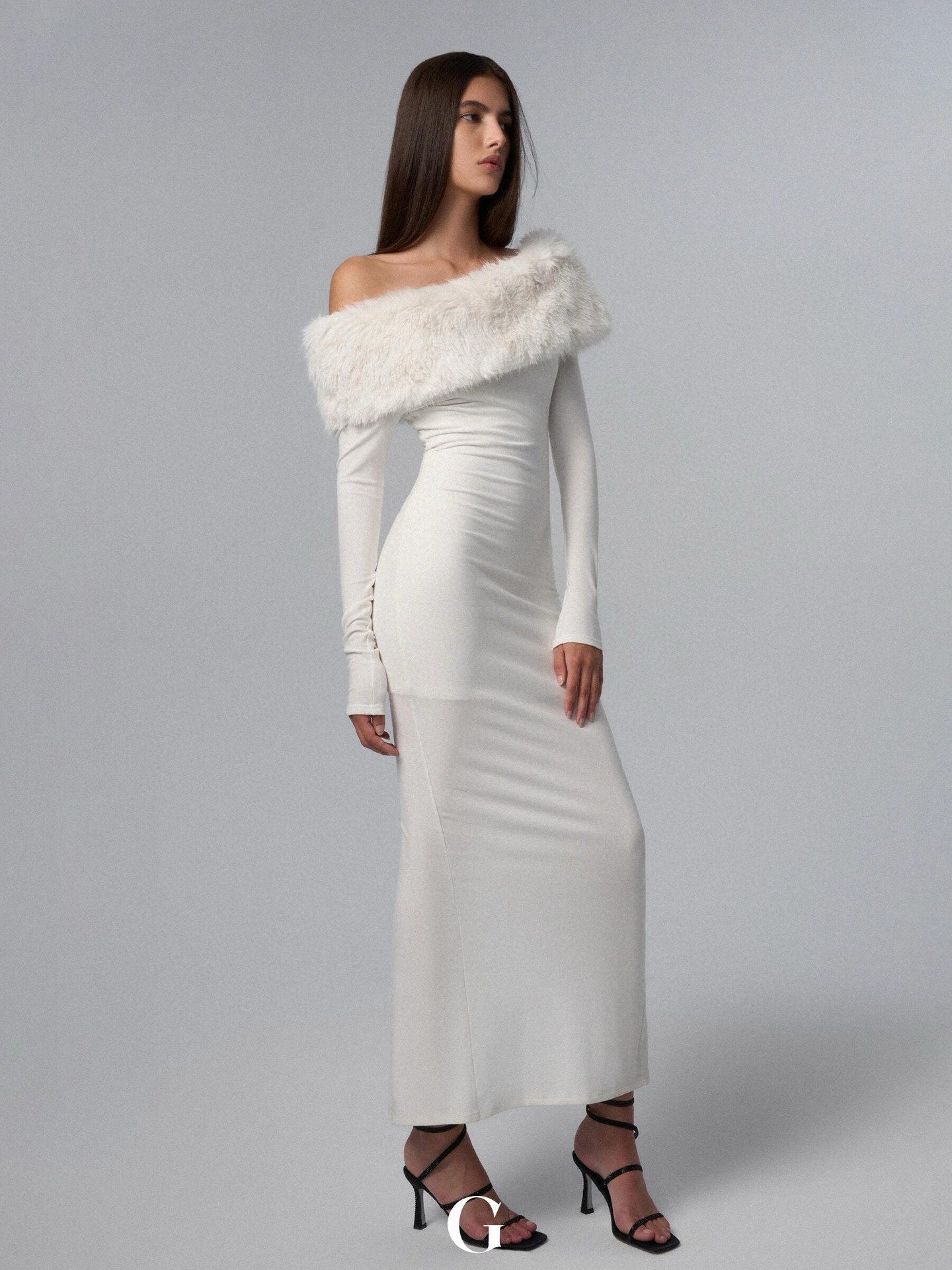 New Off-shoulder Shoulder-baring Tight Waist Sheath Long Sleeve Knitted Dress