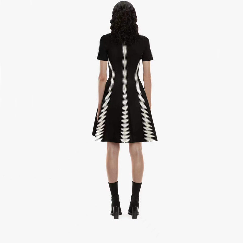 Round Neck Elastic Knit Mini Dress